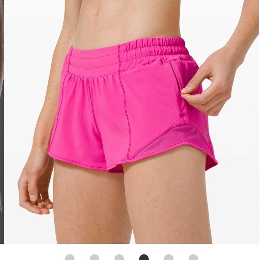 Lululemon Sonic Pink Hotty Hot Shorts Size 0 Good Condition